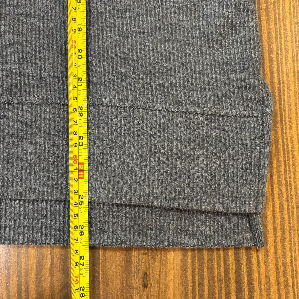 BUC-EE'S Sweater Womens XS Gray Ribbed V Neck Holiday Beaver Graphic - Picture 8 of 10